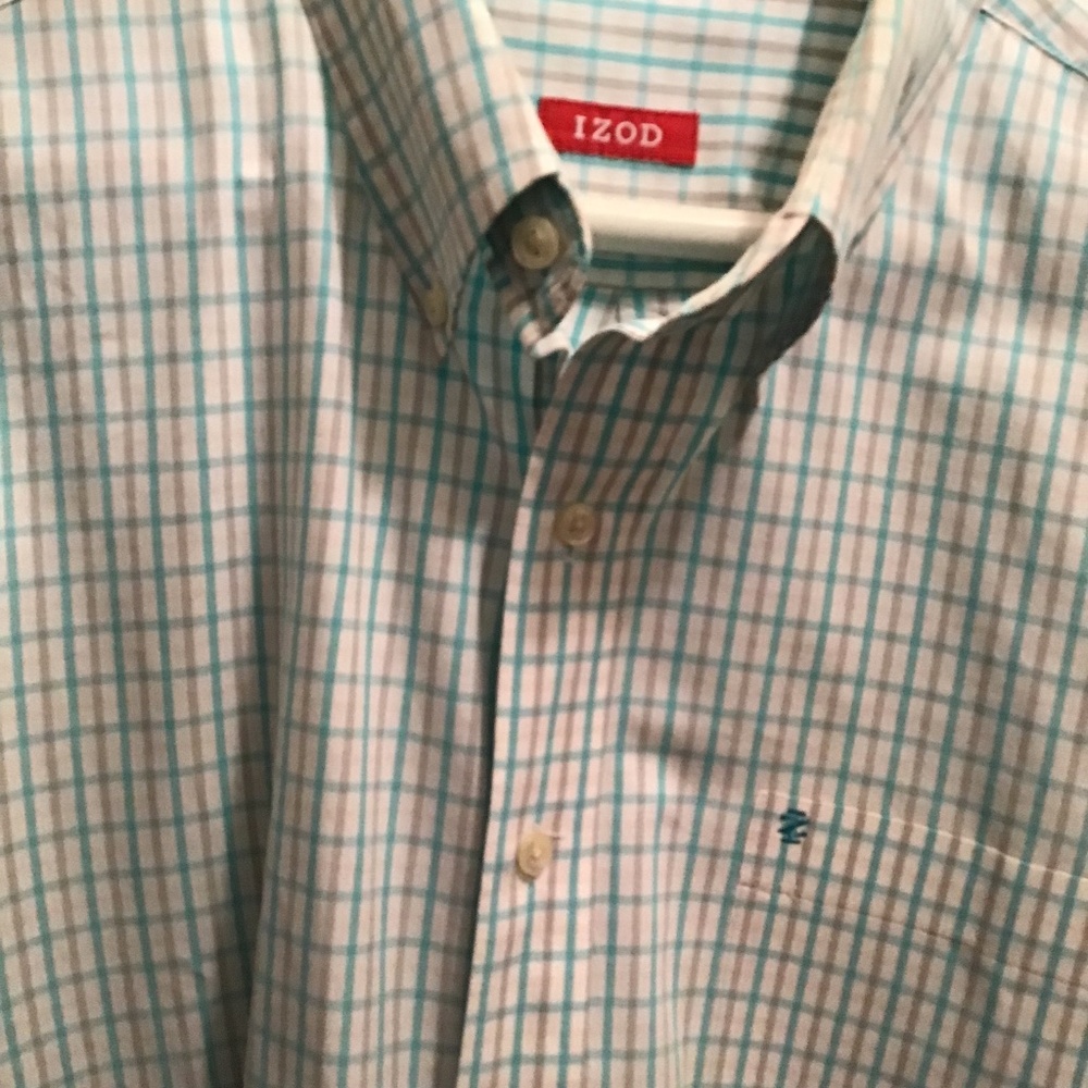 Izod men’s Plaid Grey Turquoise White Button Down Cotton Shirt